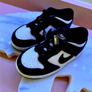Nike TODDLER 9c